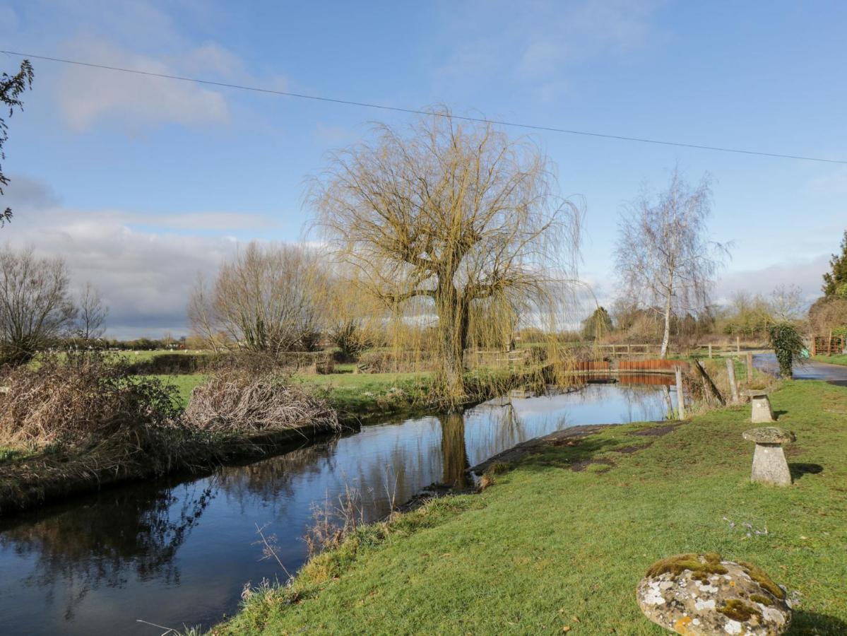 Stables Cottage Melksham Εξωτερικό φωτογραφία
