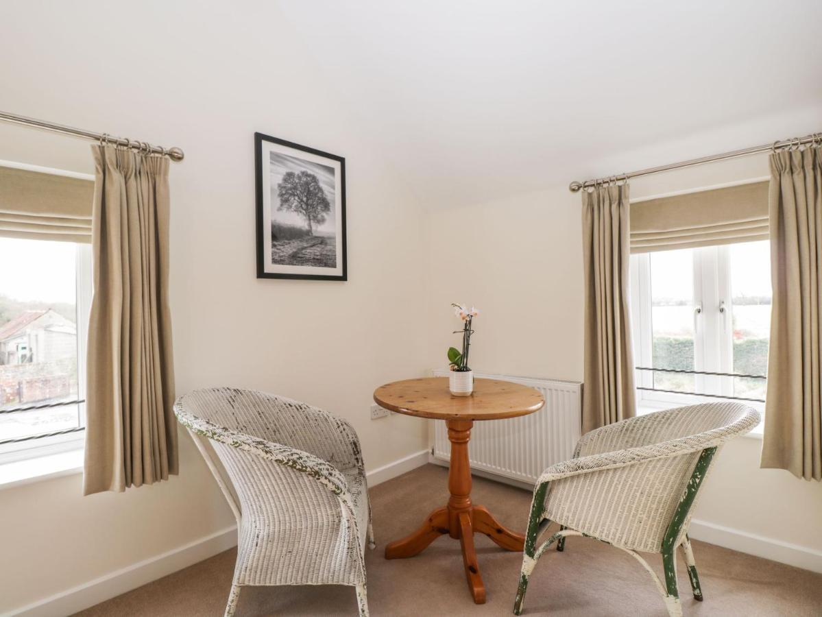 Stables Cottage Melksham Εξωτερικό φωτογραφία