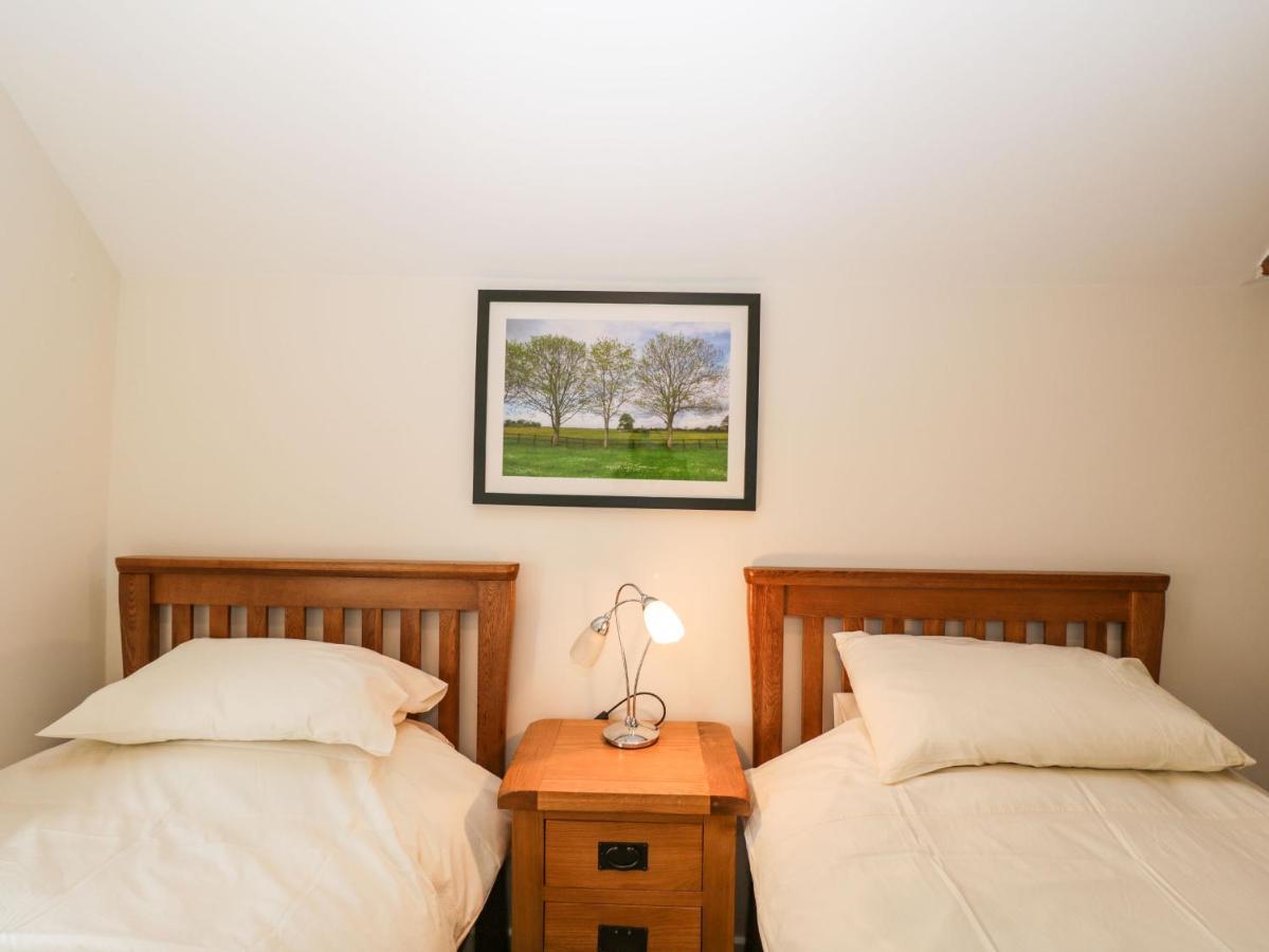 Stables Cottage Melksham Εξωτερικό φωτογραφία