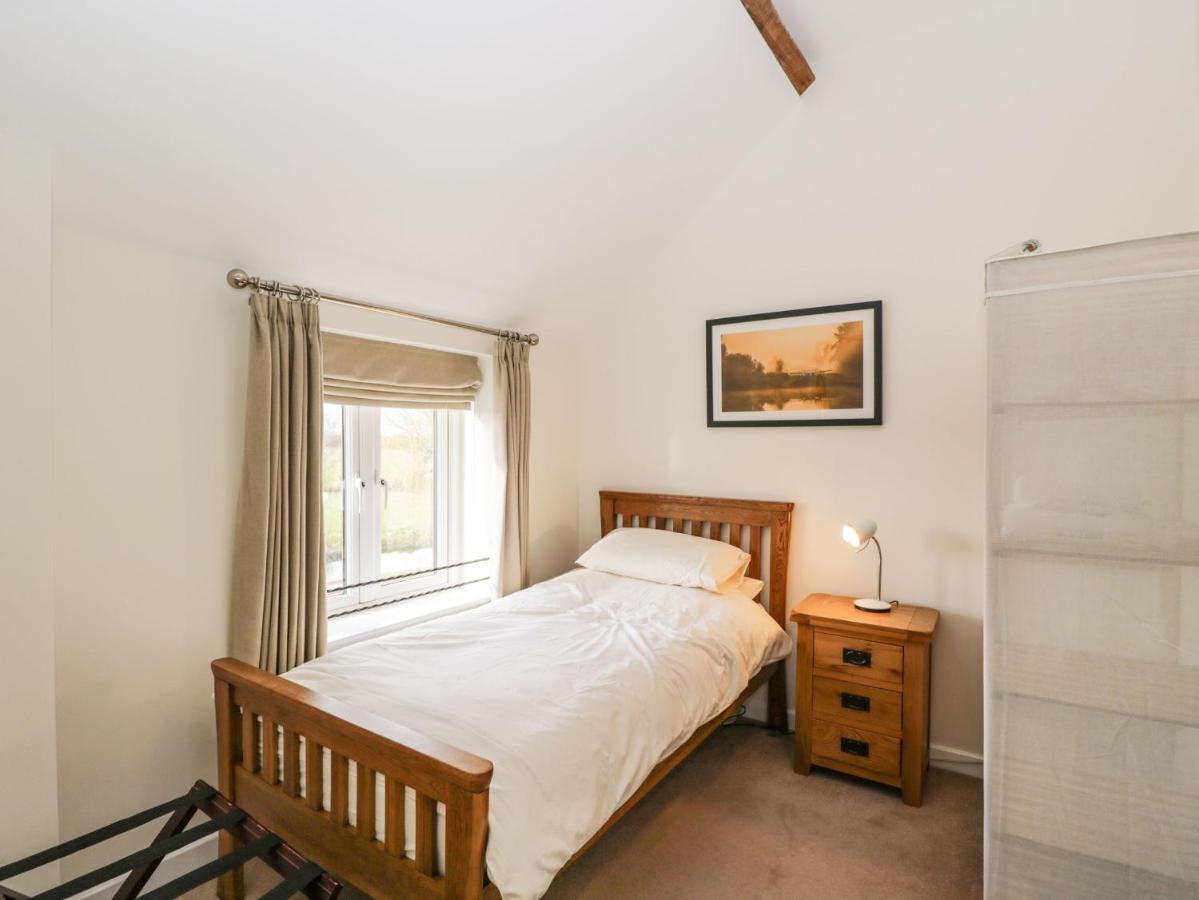 Stables Cottage Melksham Εξωτερικό φωτογραφία
